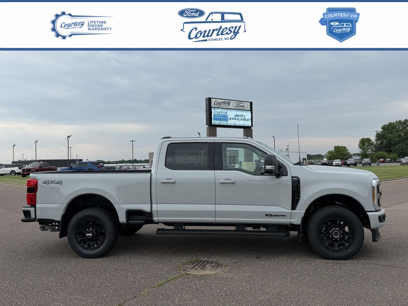 2026 Ford Super Duty F-250 SRW LARIAT