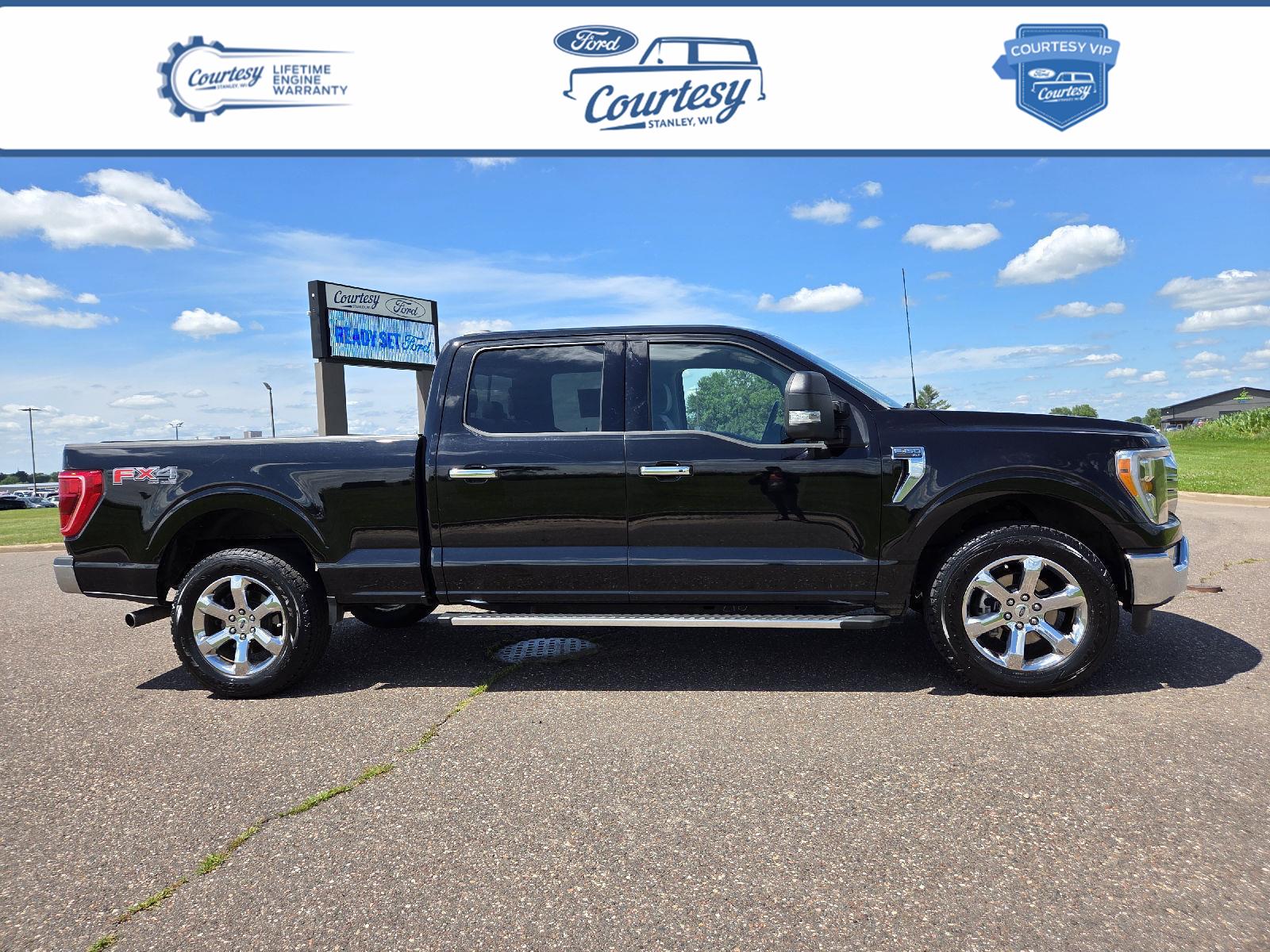 2022 Ford F-150 XLT SuperCrew 4WD
