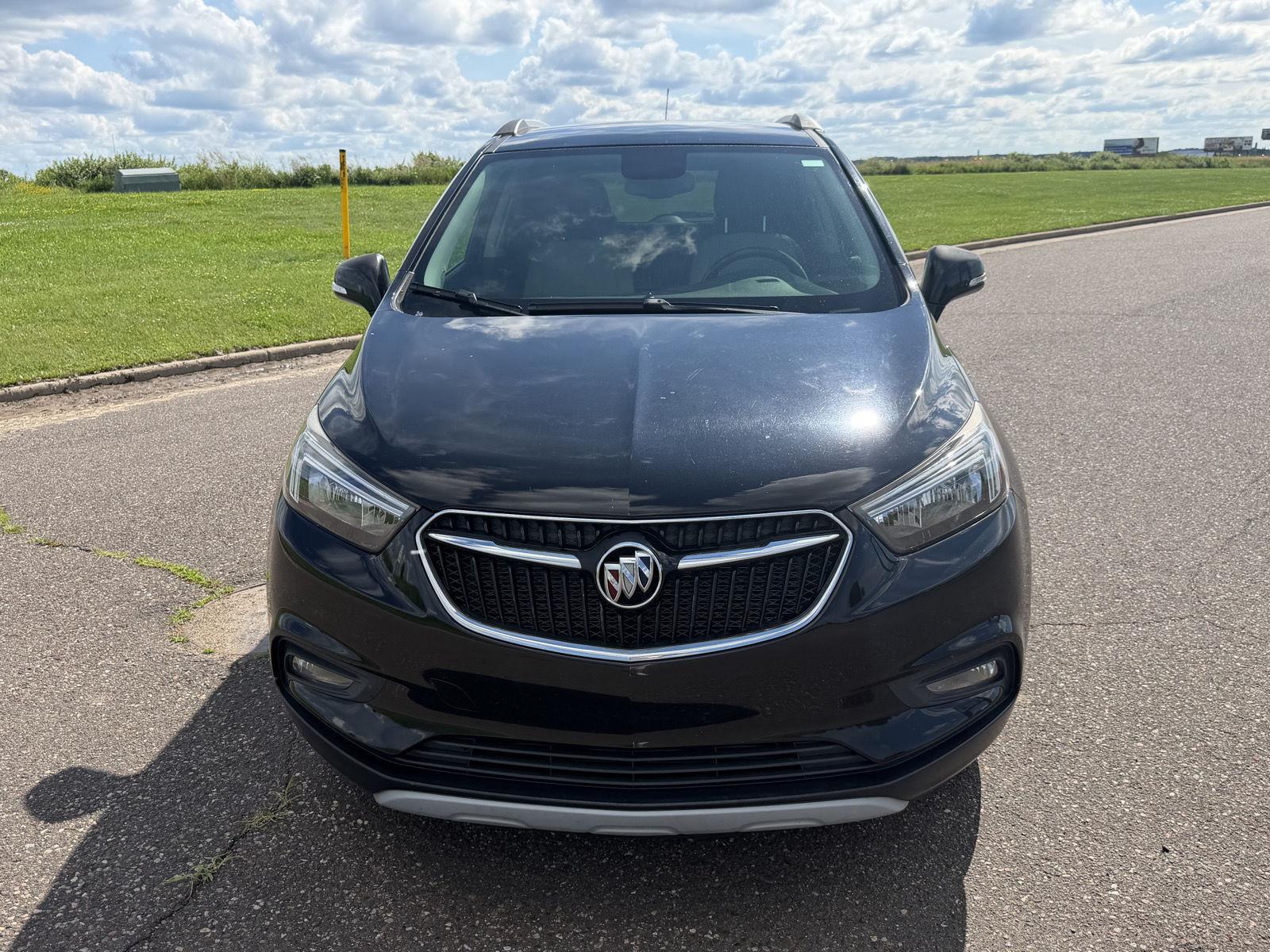 View vehicle photo 3