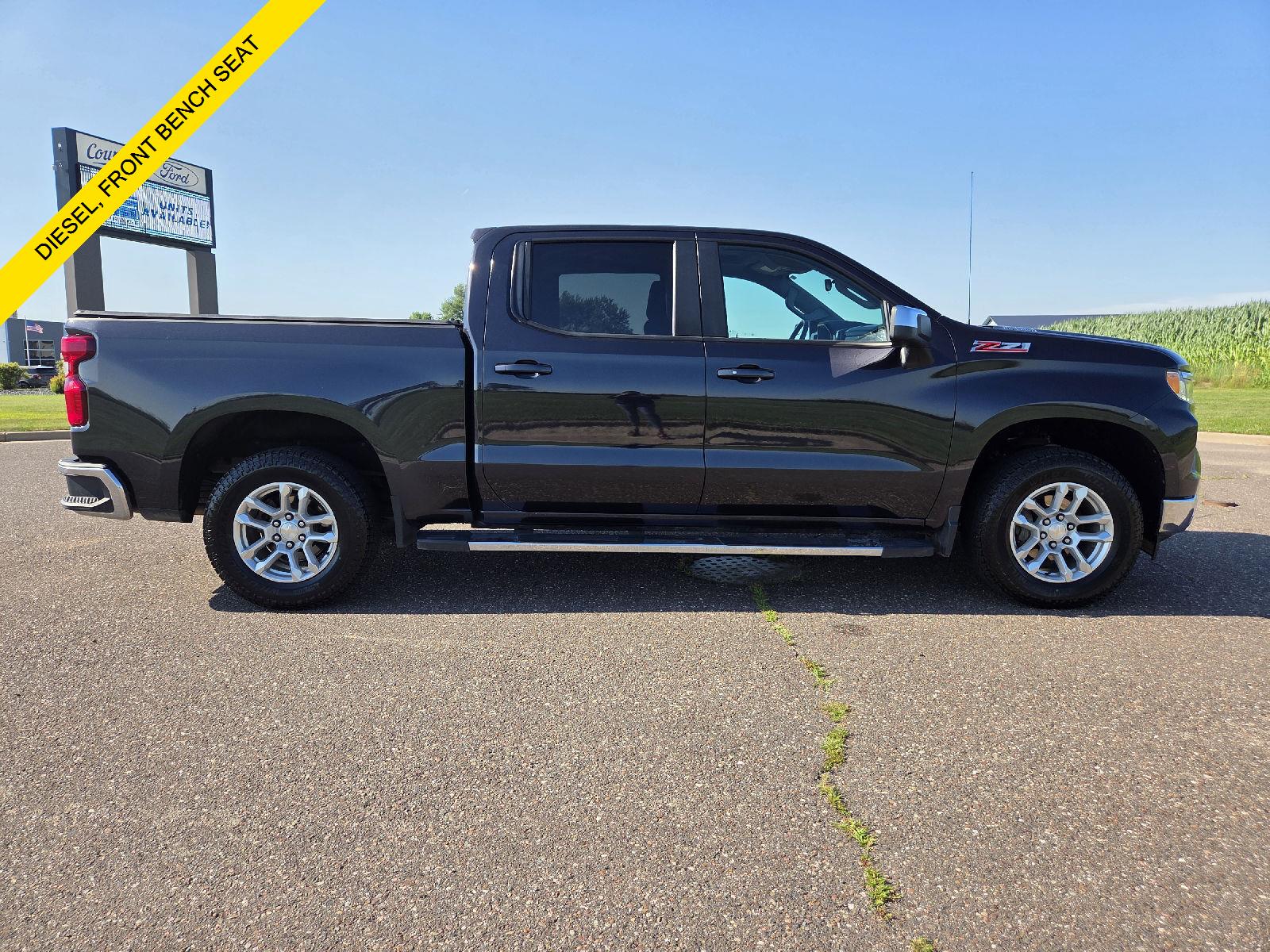 Black 2022 Chevrolet Silverado 1500 Pickup Truck Four-Wheel Drive Automatic