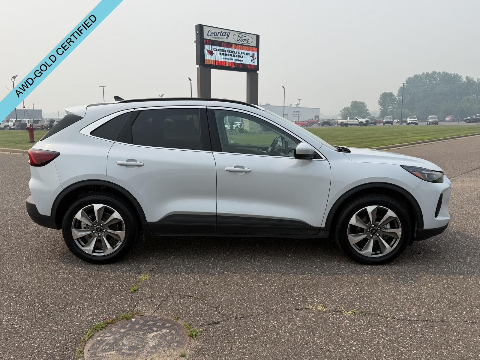 Space Silver Metallic 2025 Ford Escape SUV / Crossover All-Wheel Drive Continuously Variable Transmission