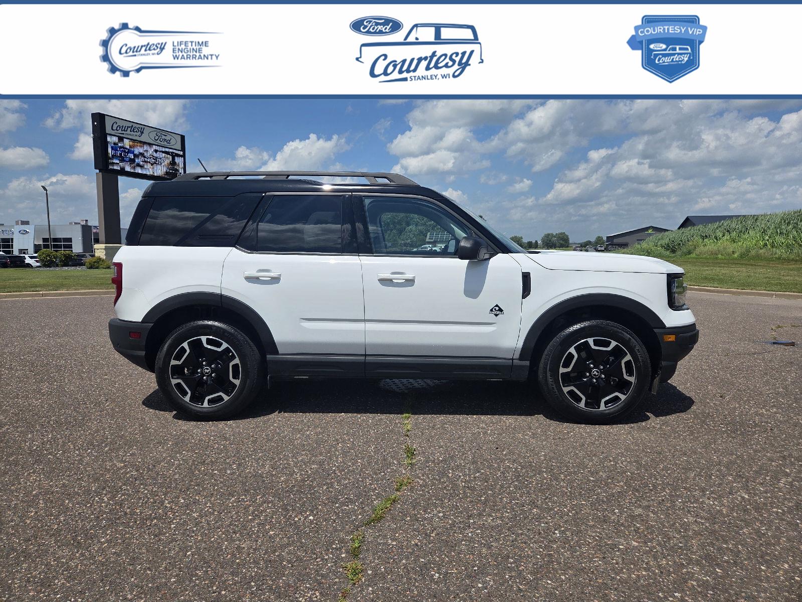  2023 Ford Bronco Sport Outer Banks AWD   
