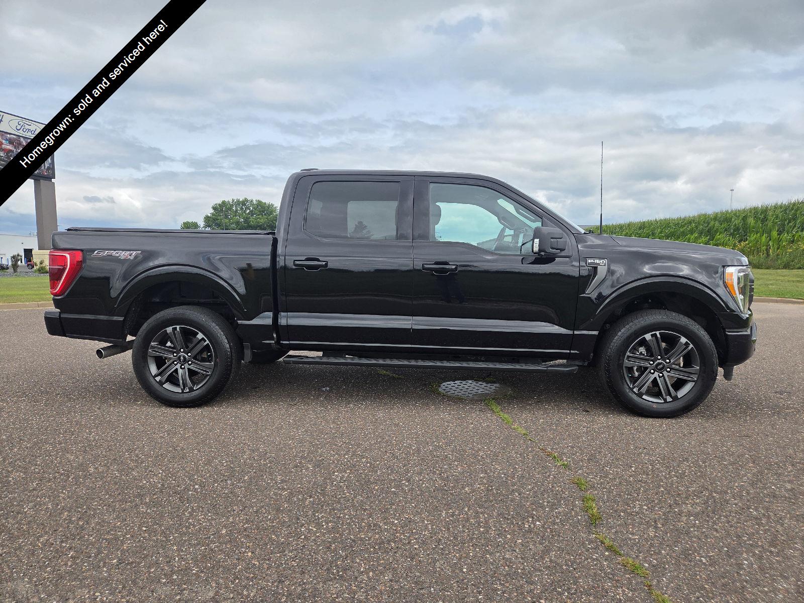  2023 Ford F-150 XLT SuperCrew 4WD   