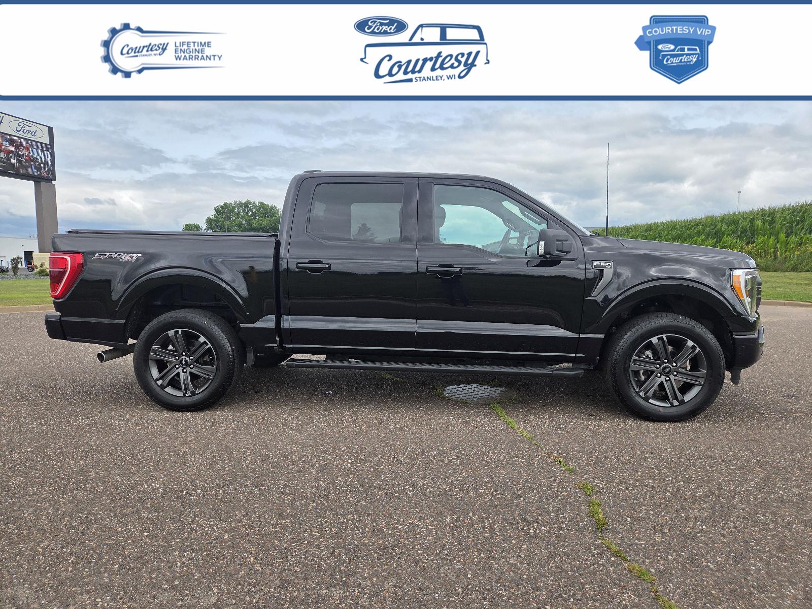 Agate Black Metallic 2023 Ford F-150 Pickup Truck Four-Wheel Drive Automatic