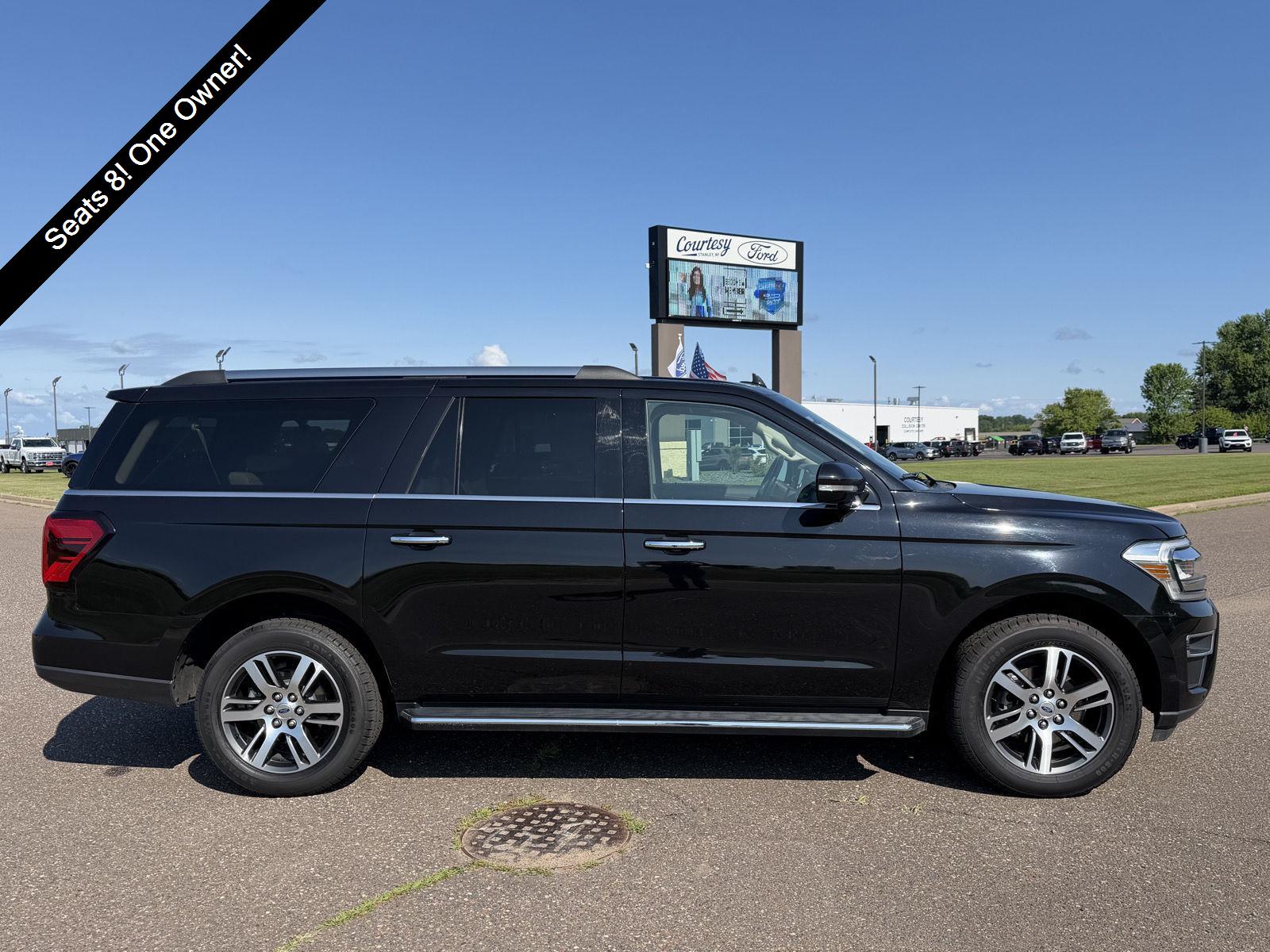 Agate Black Metallic 2022 Ford Expedition SUV / Crossover Four-Wheel Drive Automatic