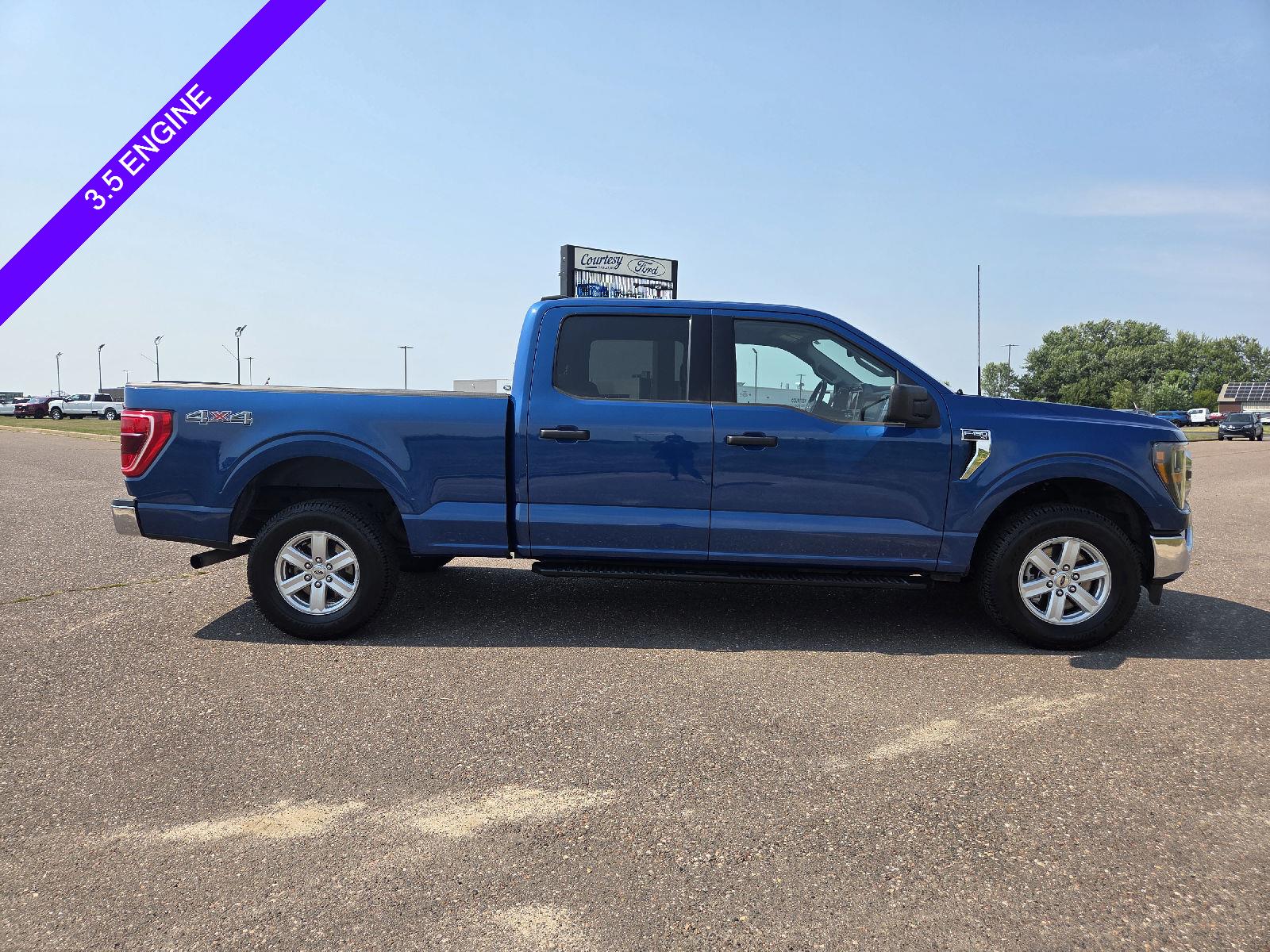  2023 Ford F-150 XLT SuperCrew 4WD   