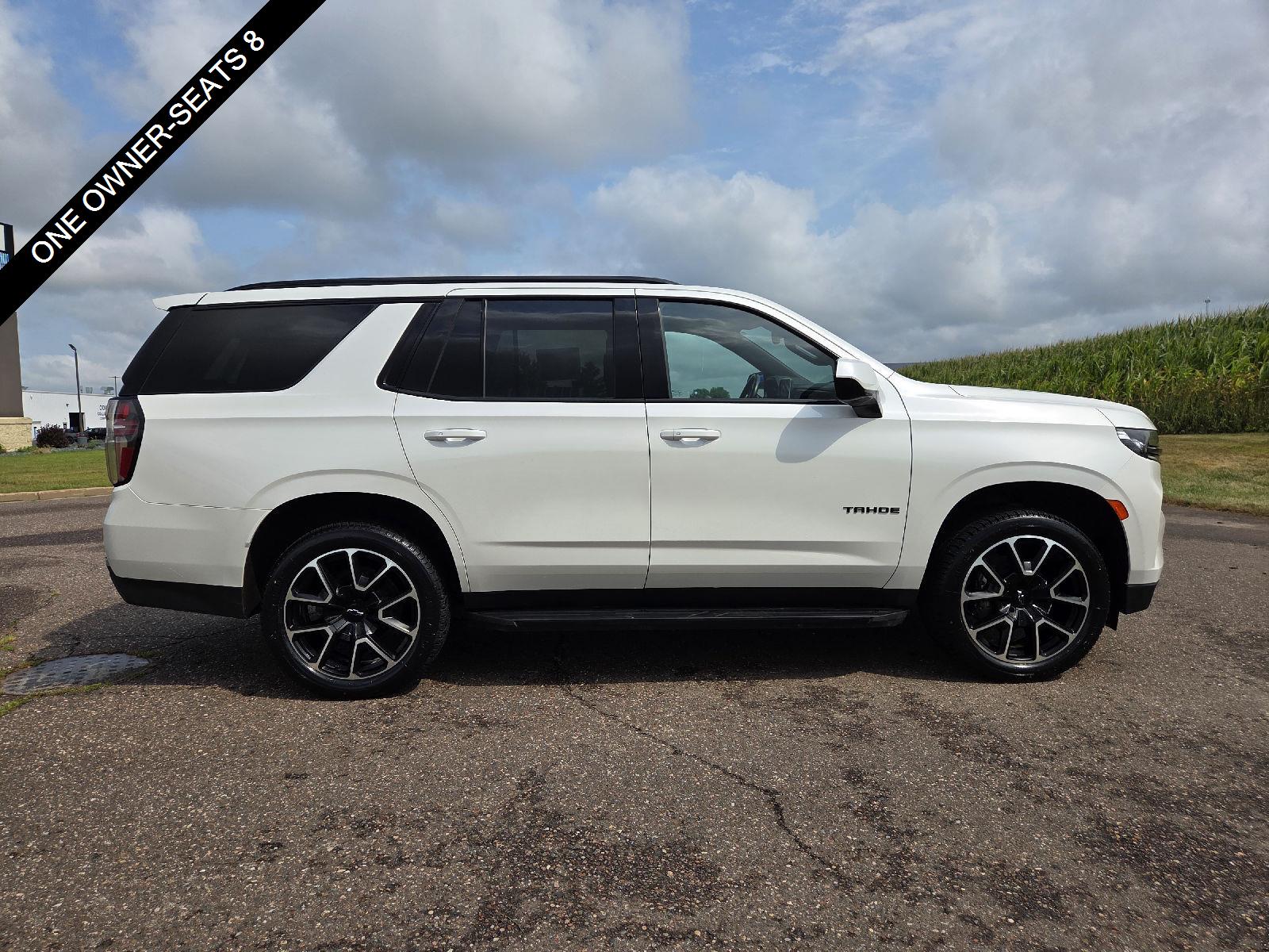 White (Iridescent Pearl Tricoat) 2022 Chevrolet Tahoe SUV / Crossover Four-Wheel Drive Automatic