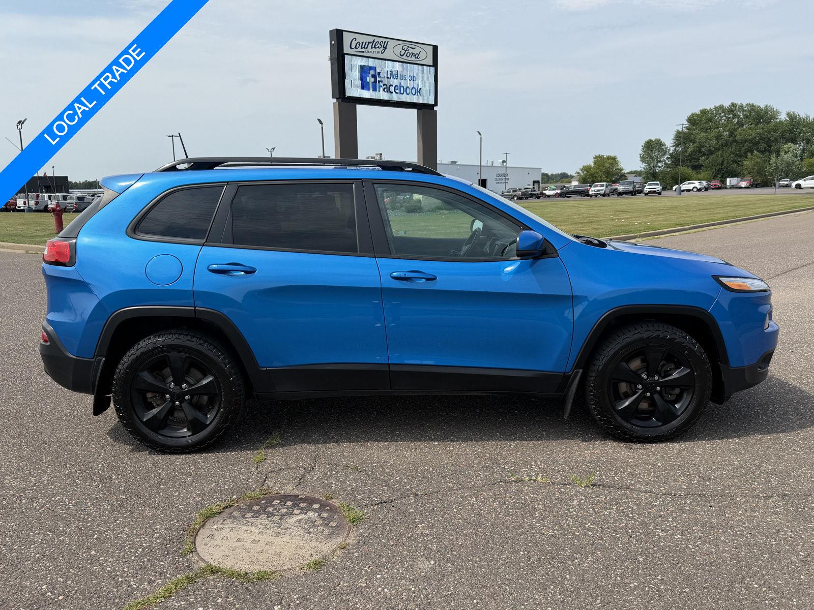 Hydro Blue Pearlcoat 2018 Jeep Cherokee SUV / Crossover Four-Wheel Drive 9-Speed Automatic