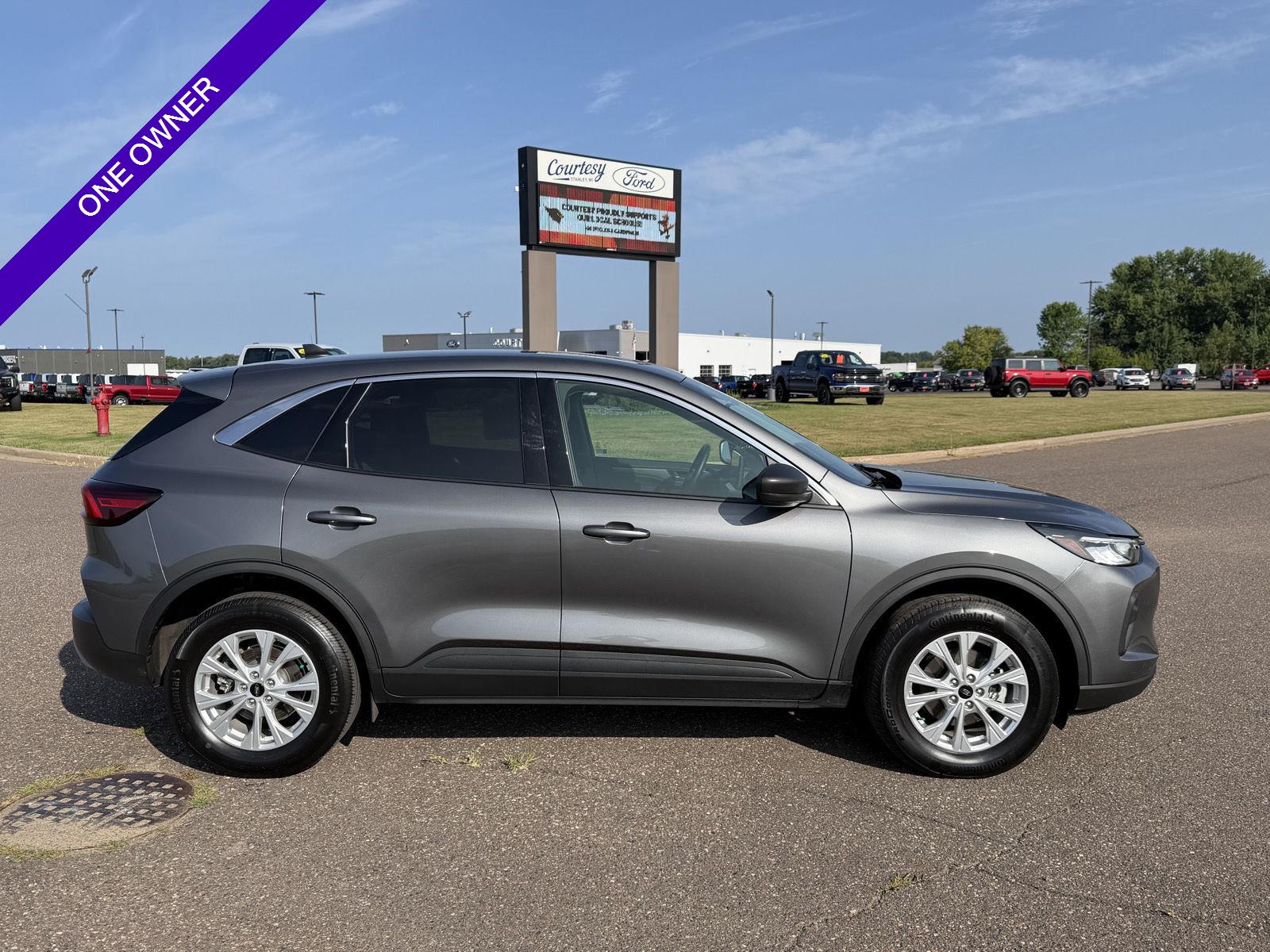 Carbonized Gray Metallic 2024 Ford Escape SUV / Crossover All-Wheel Drive 8-Speed Automatic
