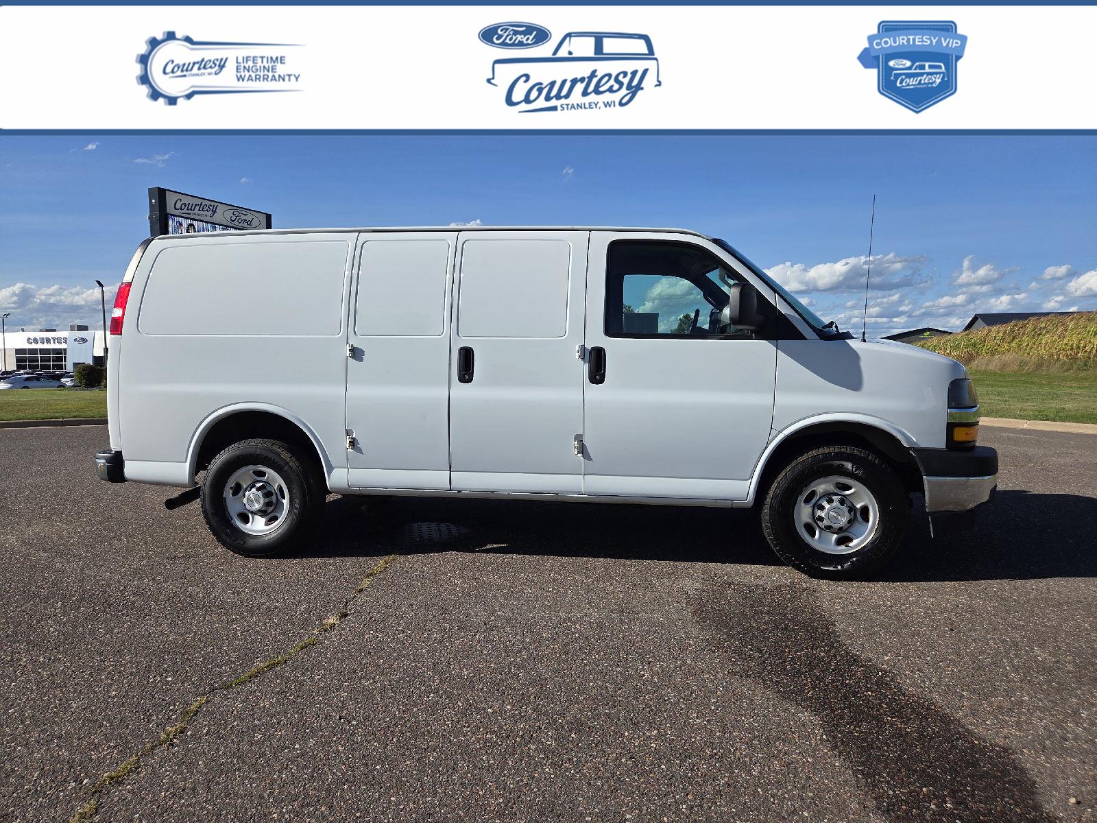 2018 Chevrolet Express Cargo 2500 RWD