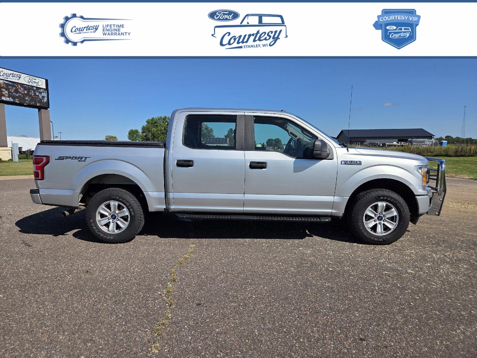 Ingot Silver Metallic 2019 Ford F-150 Pickup Truck Four-Wheel Drive 6-Speed Automatic