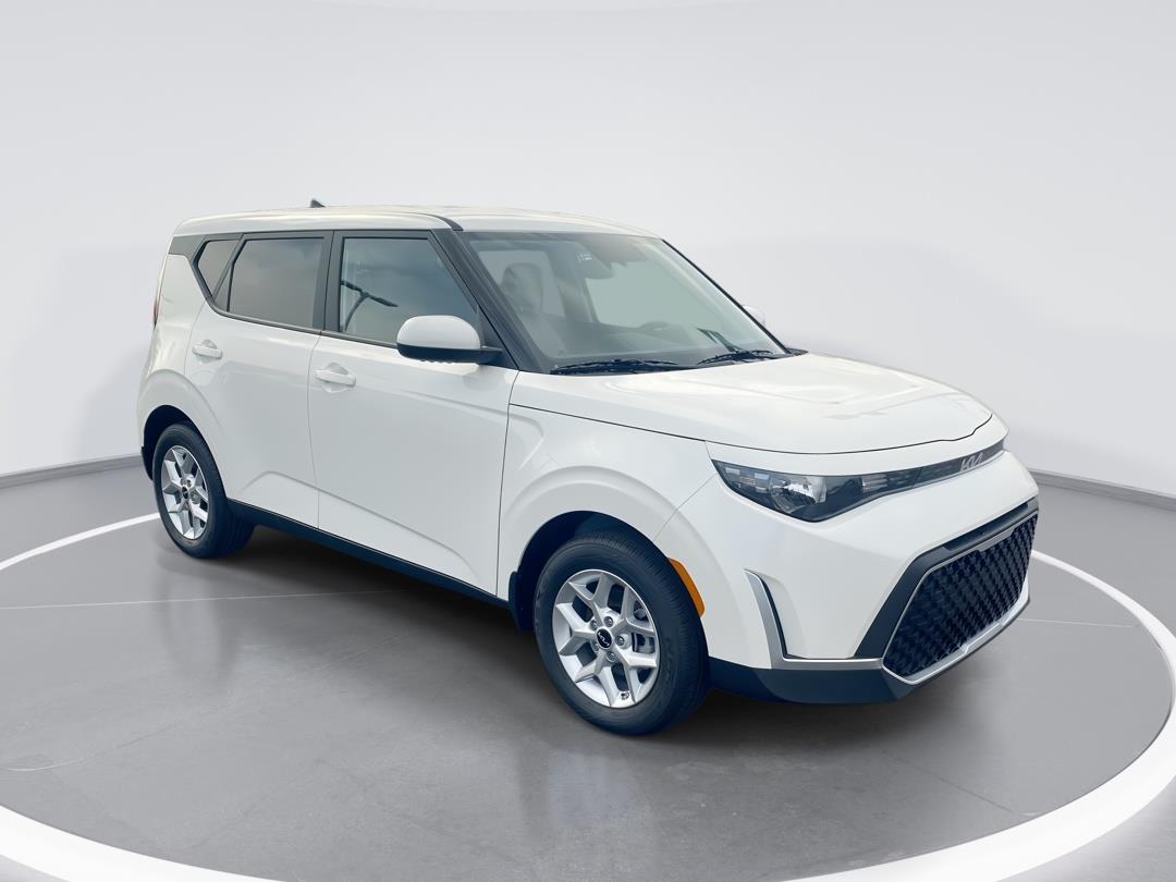 2025 Kia Soul LX FWD