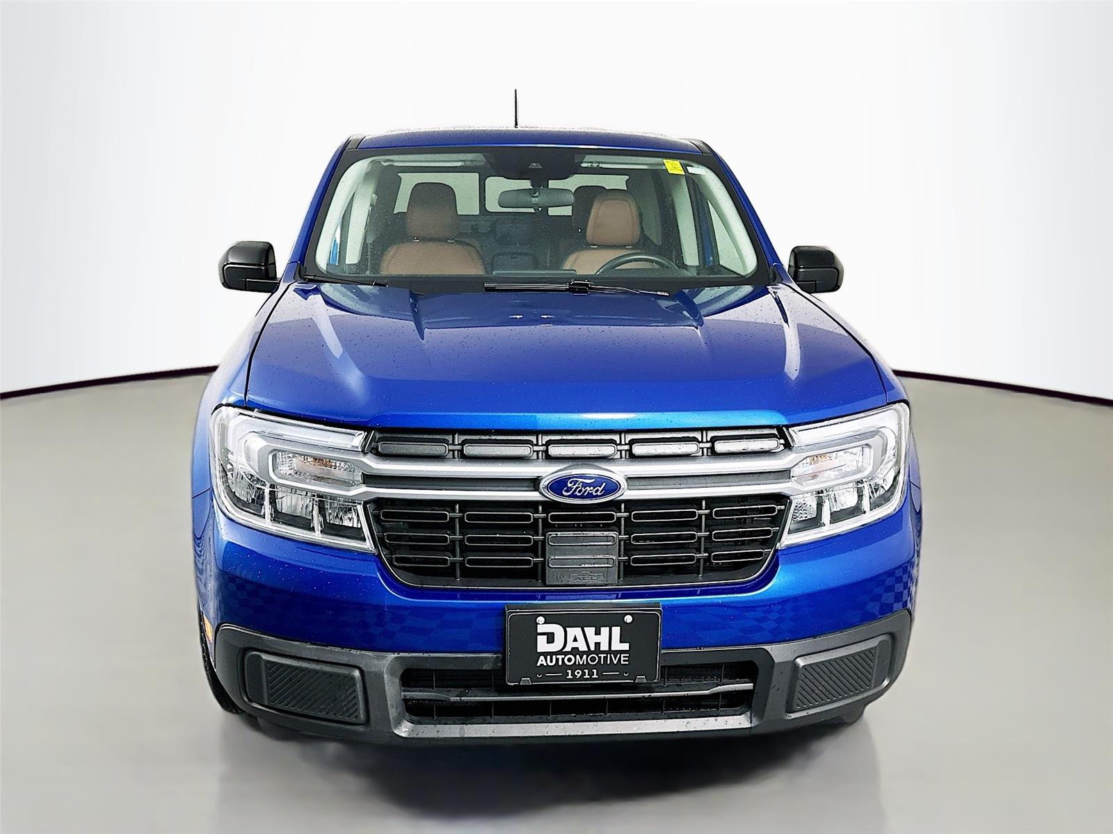 View vehicle photo 3