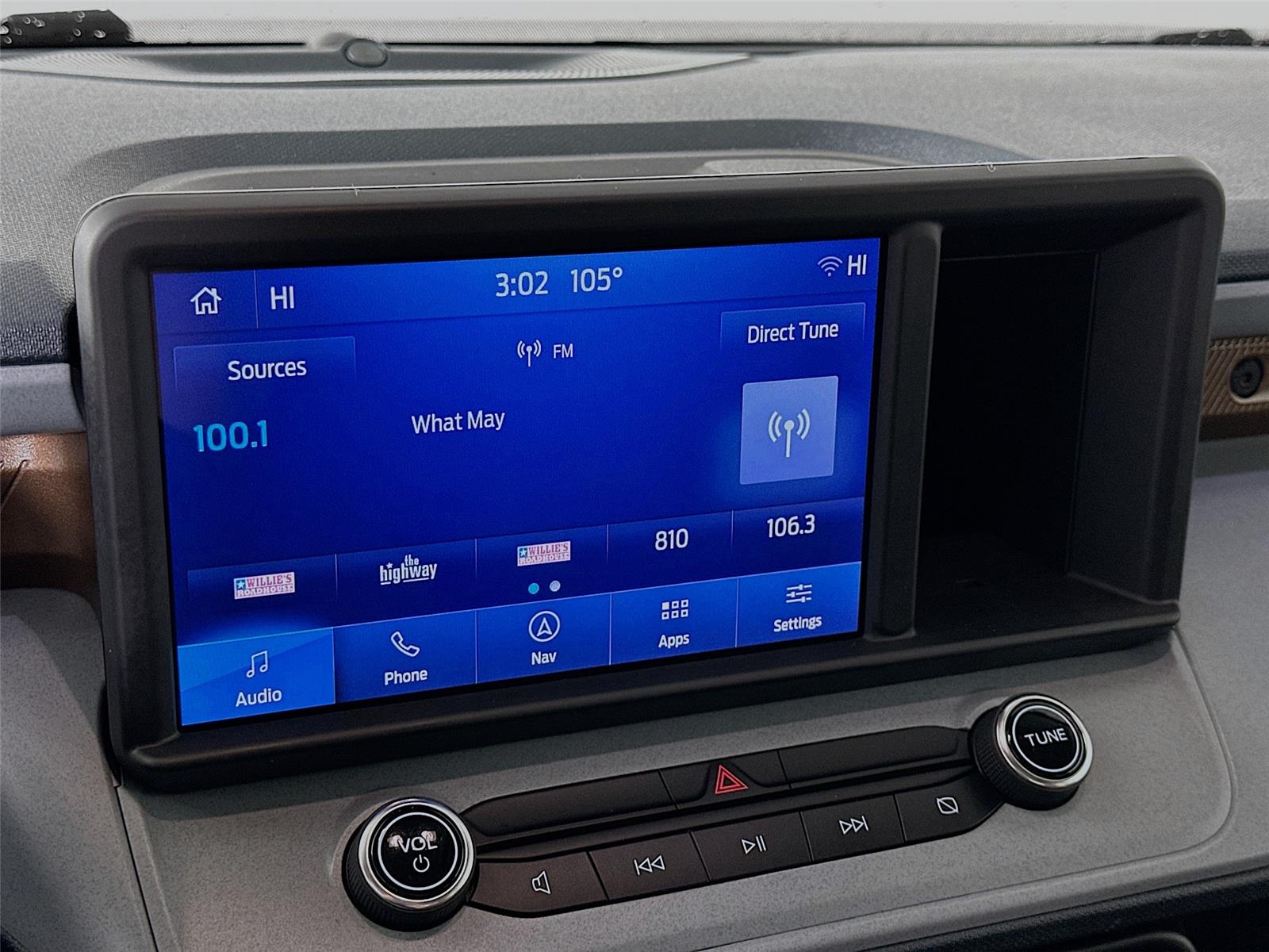 View vehicle photo 7