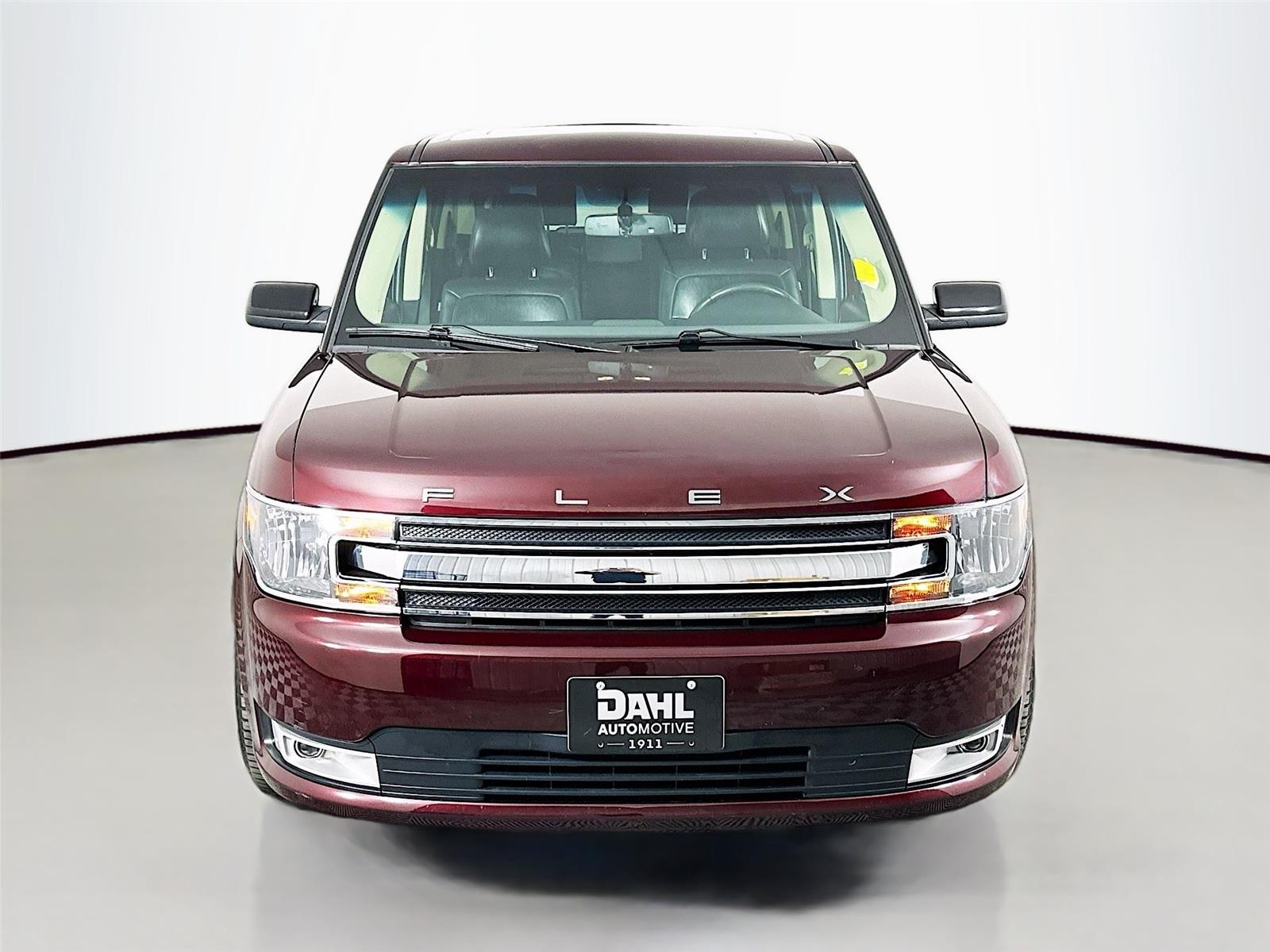 View vehicle photo 3