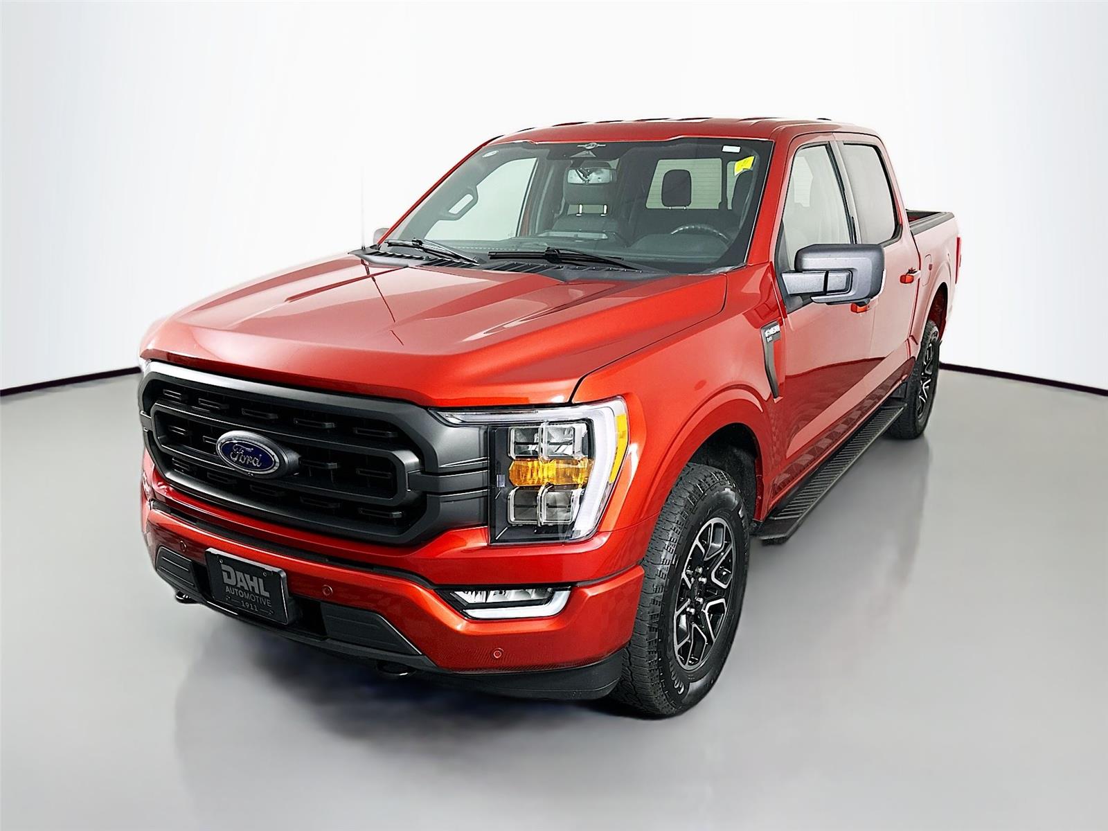 View vehicle photo 4