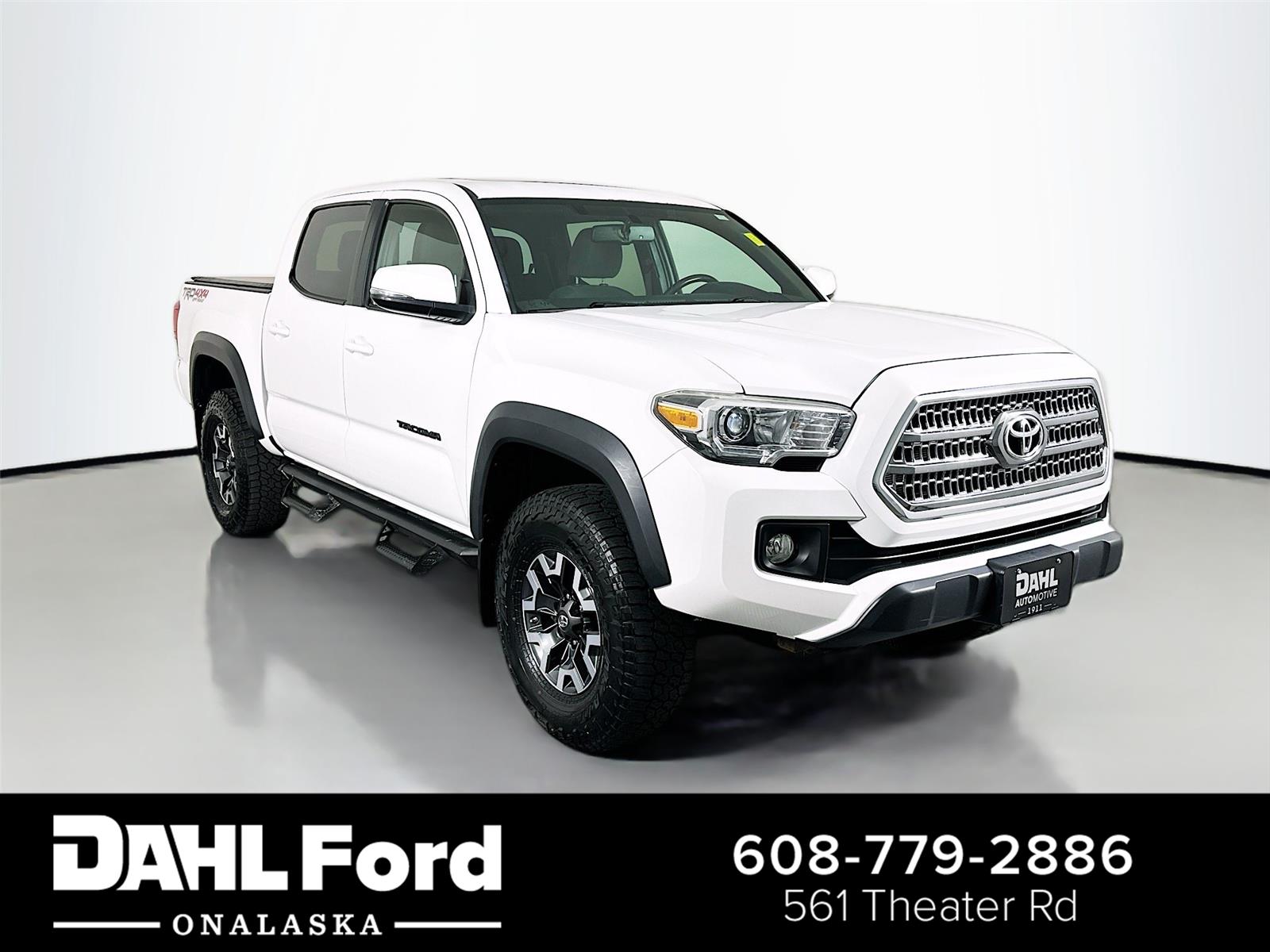 Super White 2017 Toyota Tacoma Pickup Truck Four-Wheel Drive Automatic