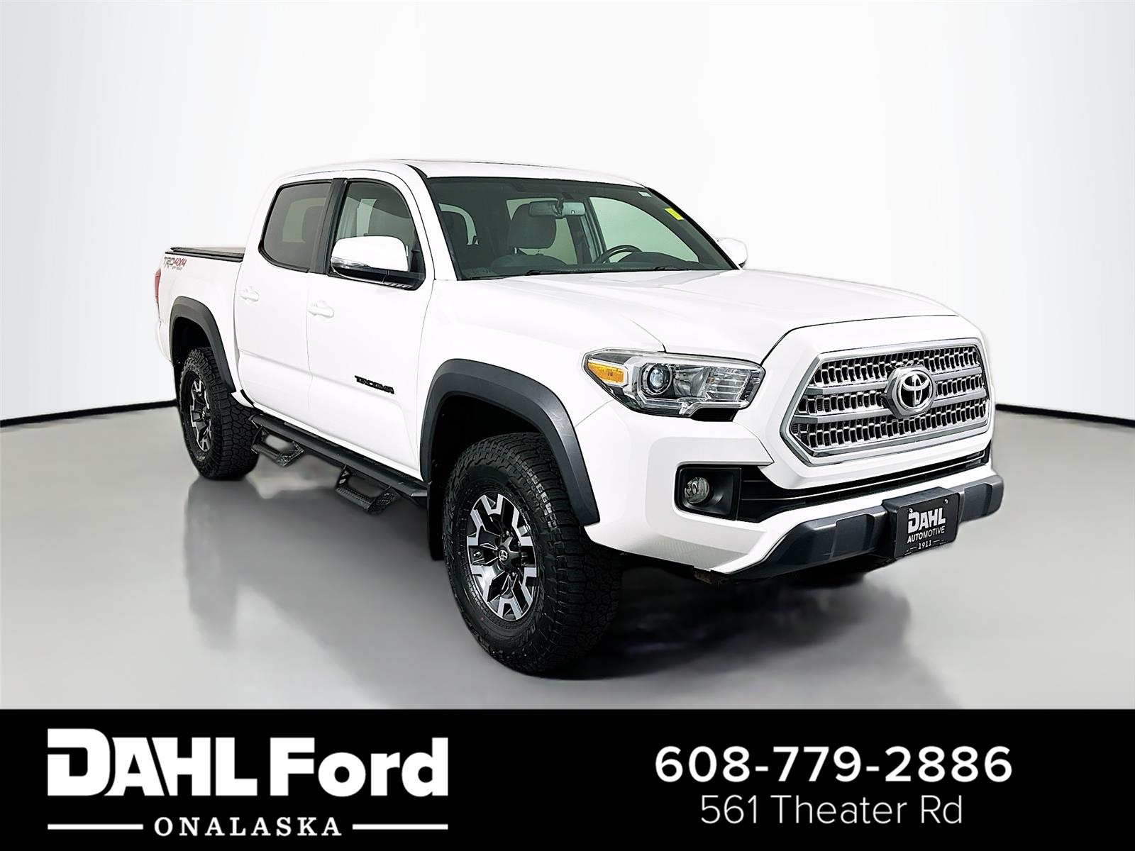 Super White 2017 Toyota Tacoma Pickup Truck Four-Wheel Drive Automatic