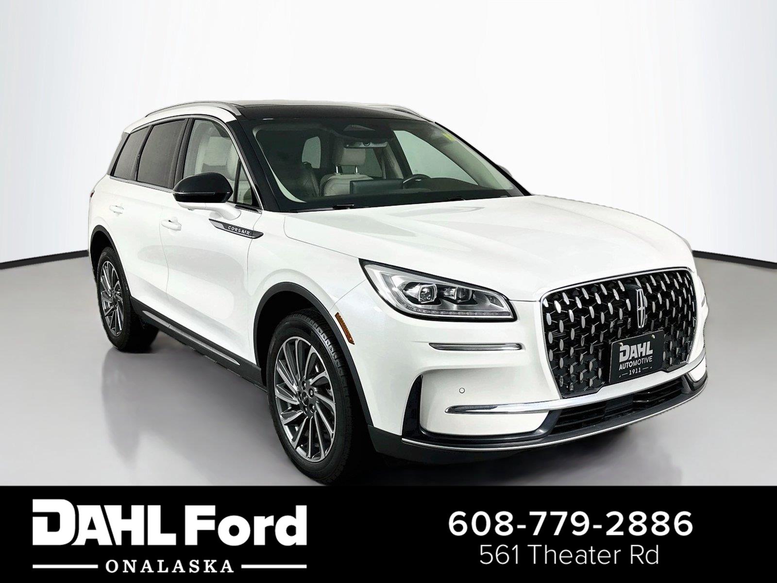  2023 Lincoln Corsair Reserve AWD   