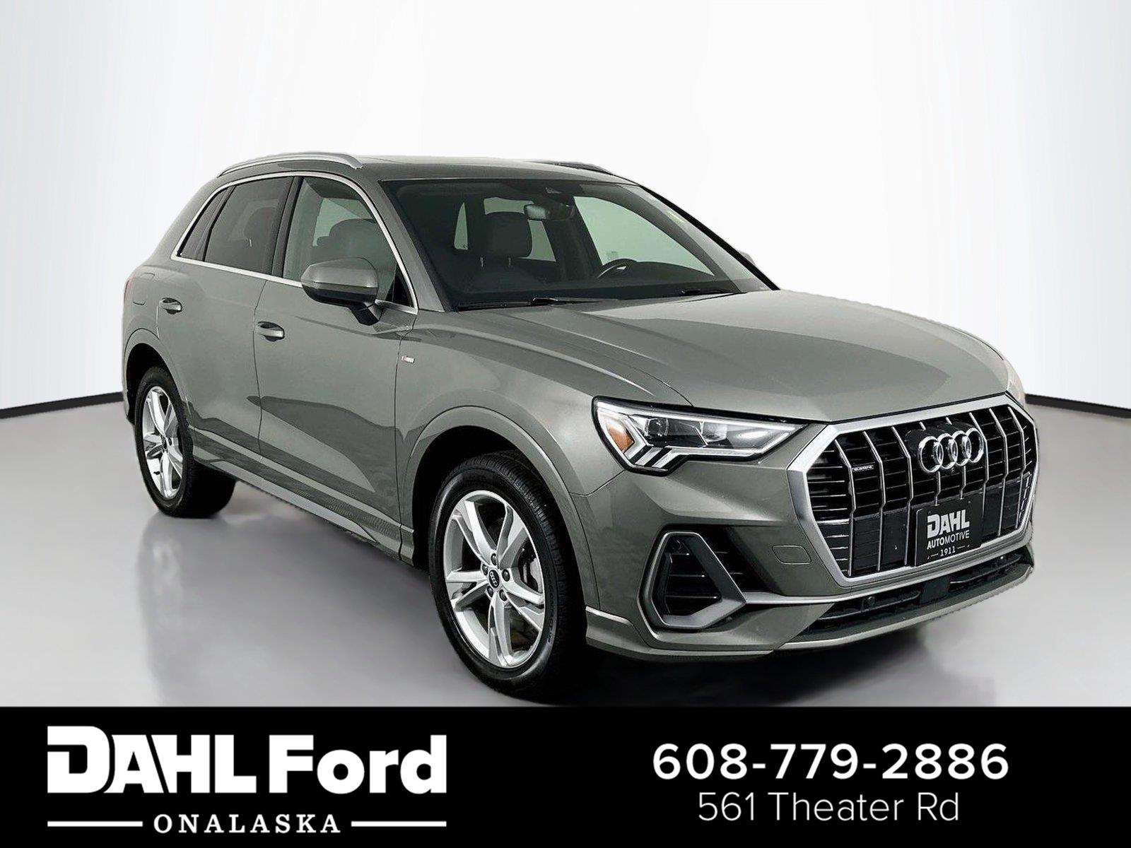  2022 Audi Q3 quattro Premium Plus S Line 45 TFSI   