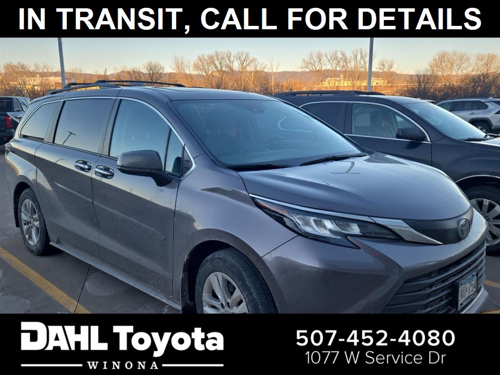 2023 Toyota Sienna XLE 7-Passenger AWD