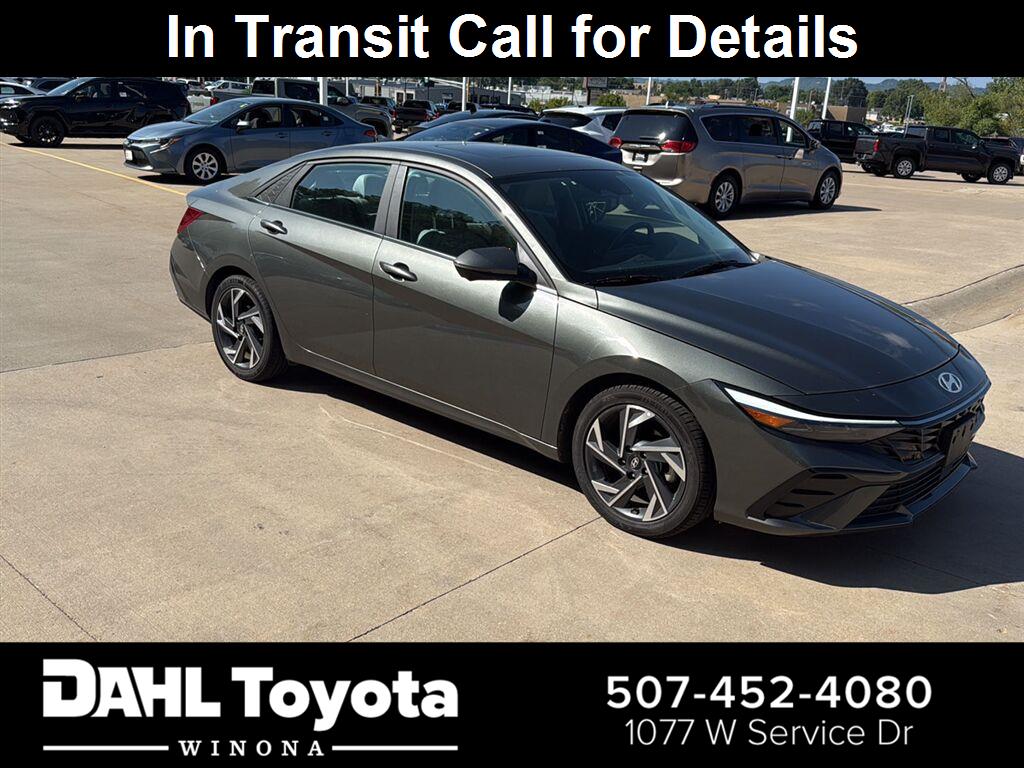 2024 Hyundai Elantra Limited FWD