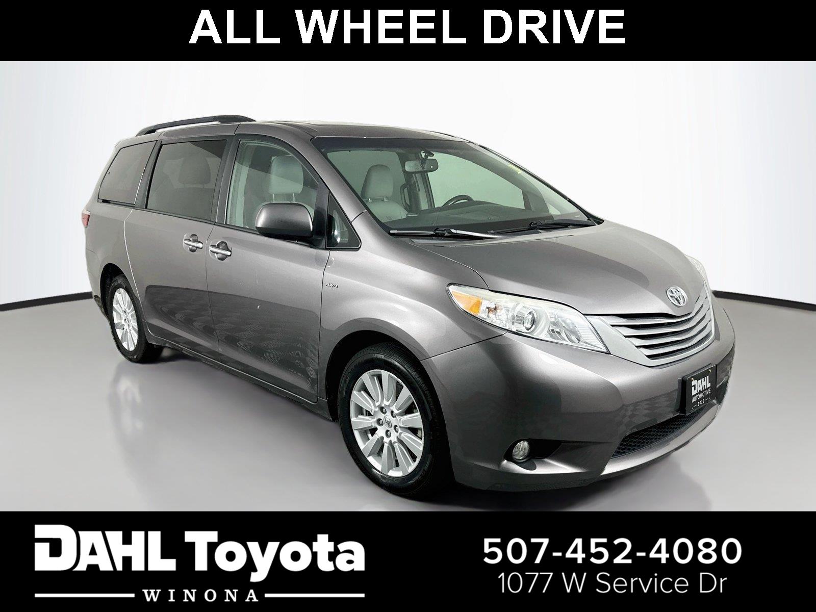 2017 Toyota Sienna XLE 7-Passenger AWD