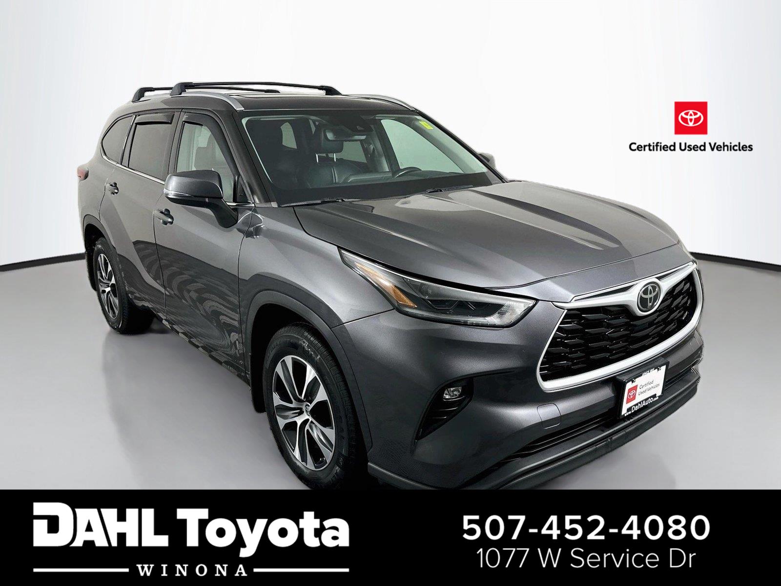 Magnetic Gray Metallic 2021 Toyota Highlander SUV / Crossover All-Wheel Drive Automatic