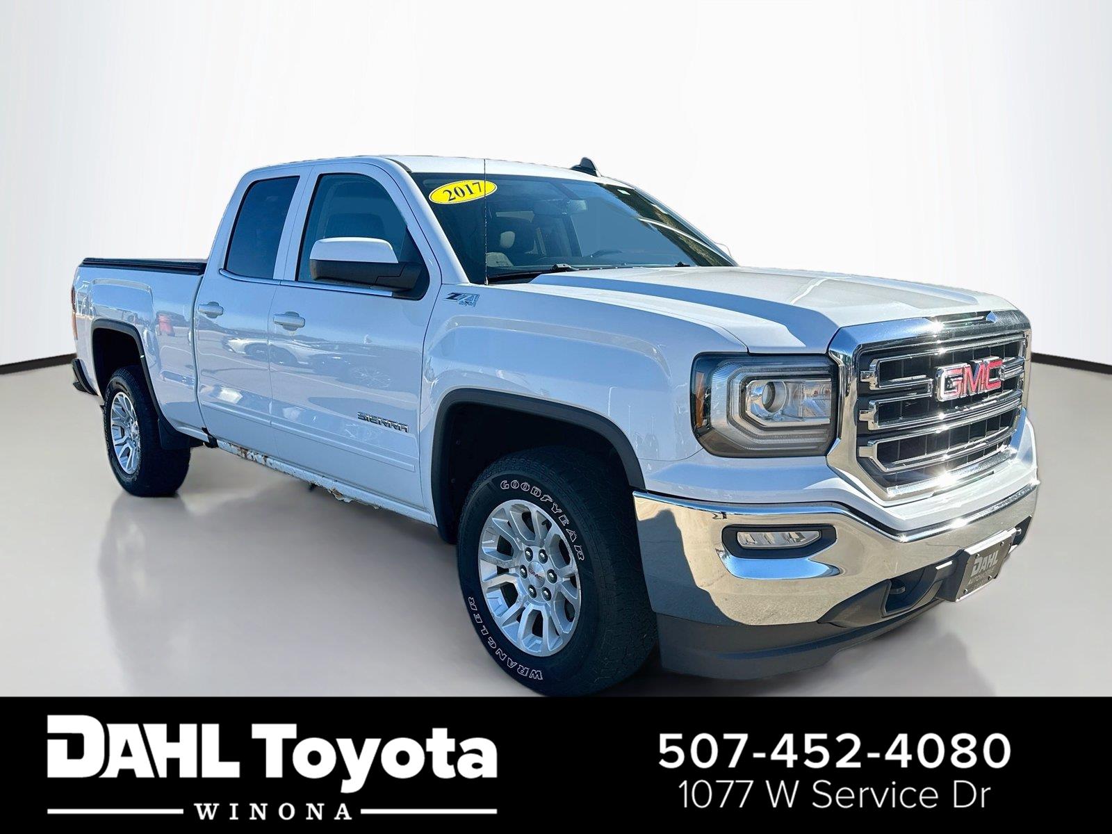 White 2017 GMC Sierra 1500 Pickup Truck Four-Wheel Drive 