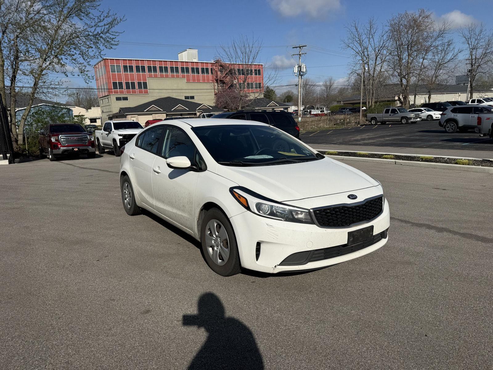 Clear White 2017 Kia Forte LX Sedan Front-Wheel Drive 6-Speed Automatic
