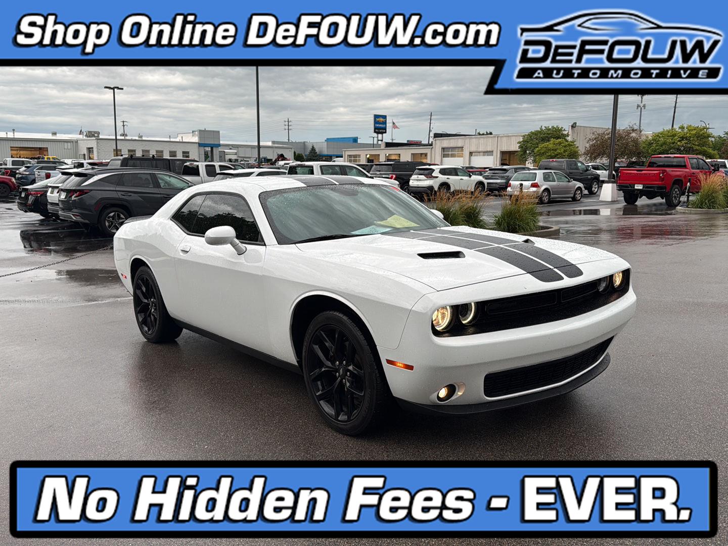  2021 Dodge Challenger SXT RWD   