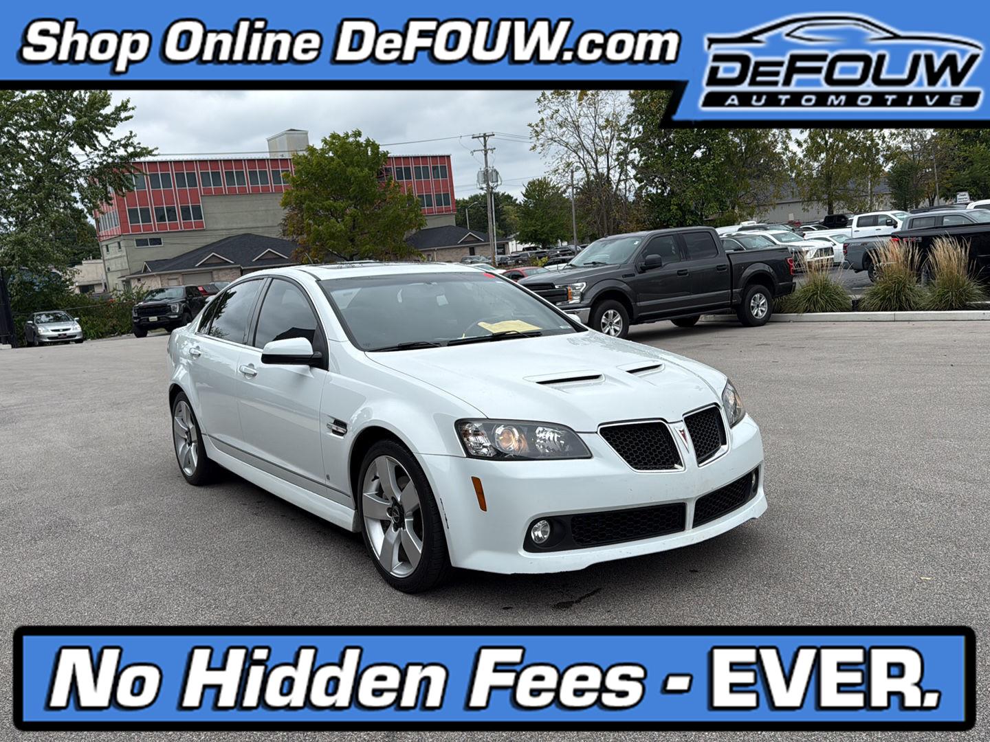 White Hot 2009 Pontiac G8 Sedan Rear-Wheel Drive 6-Speed Automatic