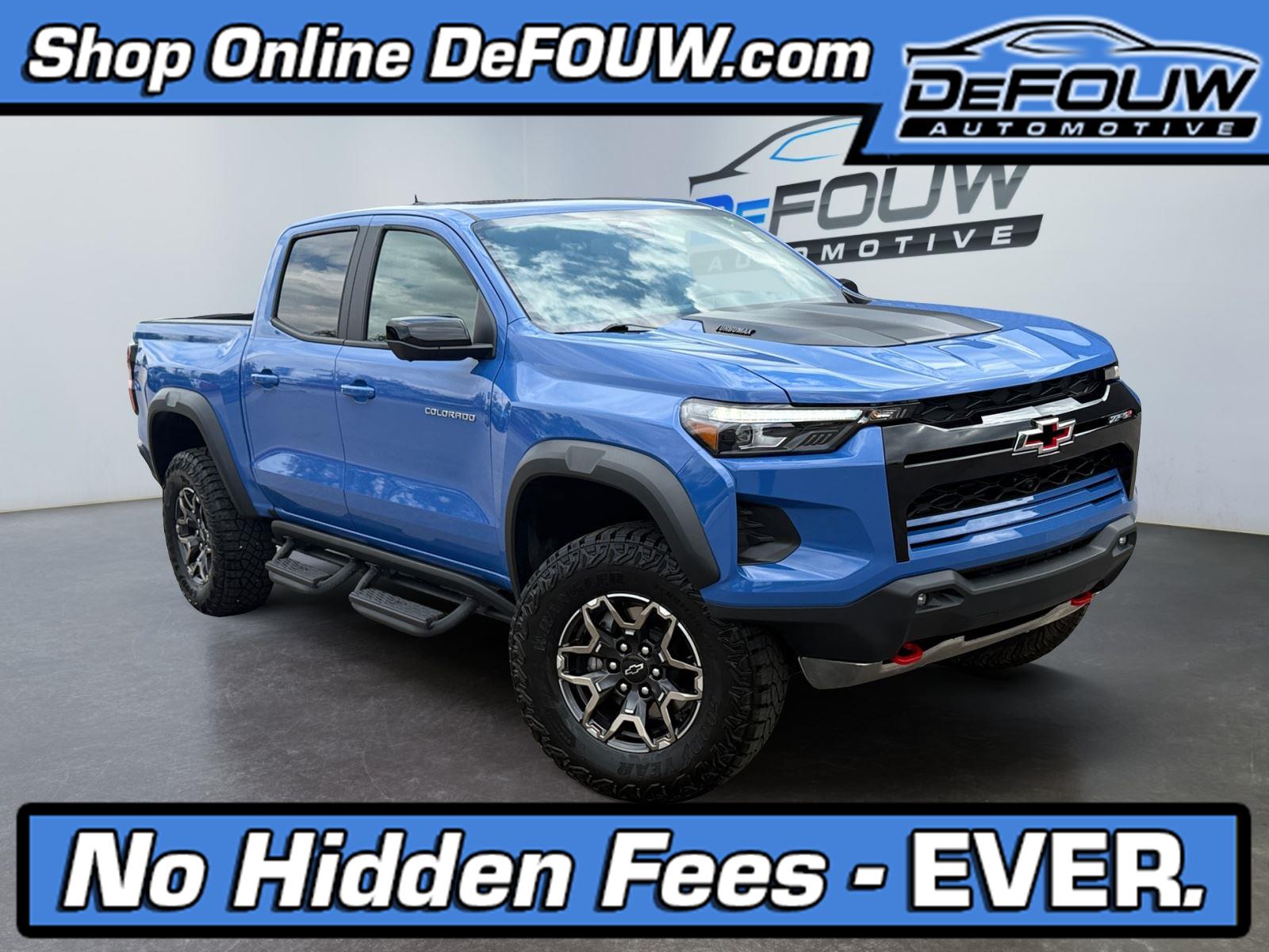 Reef Blue Metallic 2025 Chevrolet Colorado ZR2 Crew Cab 4WD Pickup Truck Four-Wheel Drive 8-Speed Automatic