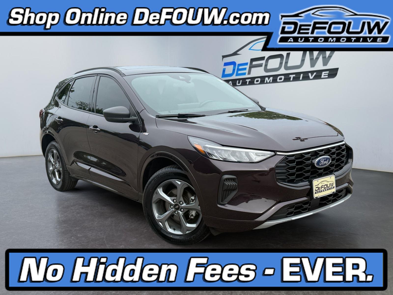  2023 Ford Escape ST-Line AWD   
