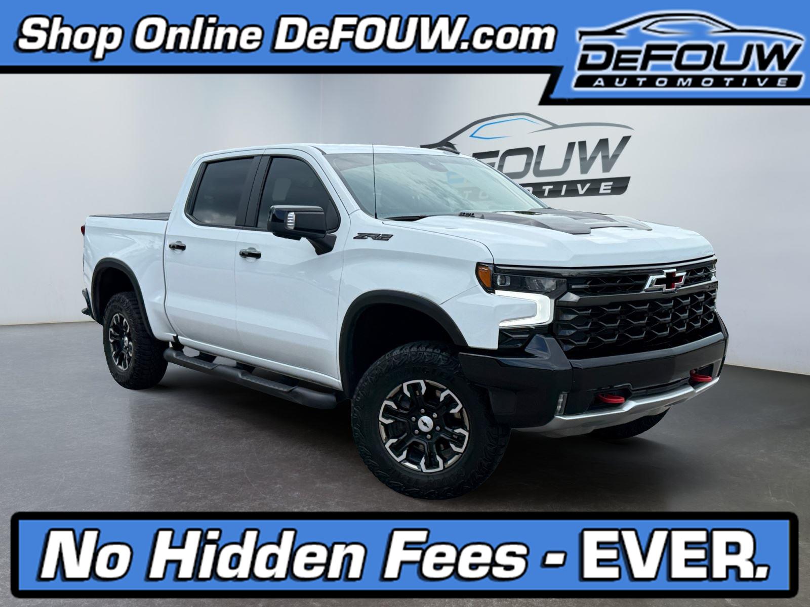 Summit White 2024 Chevrolet Silverado 1500 Pickup Truck Four-Wheel Drive Automatic