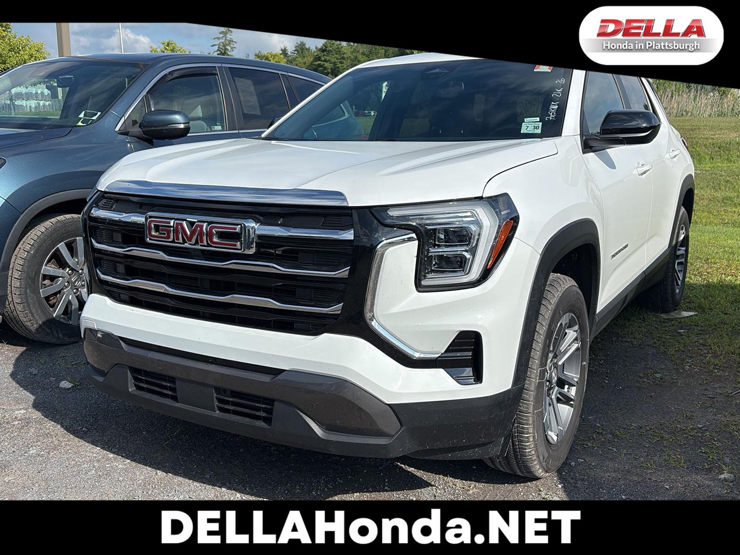 Summit White 2026 GMC Terrain SUV / Crossover Four-Wheel Drive 8-Speed Automatic Overdrive