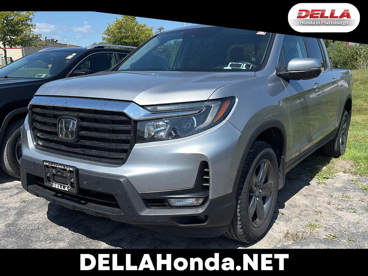 Lunar Silver Metallic 2023 Honda Ridgeline Pickup Truck All-Wheel Drive Automatic