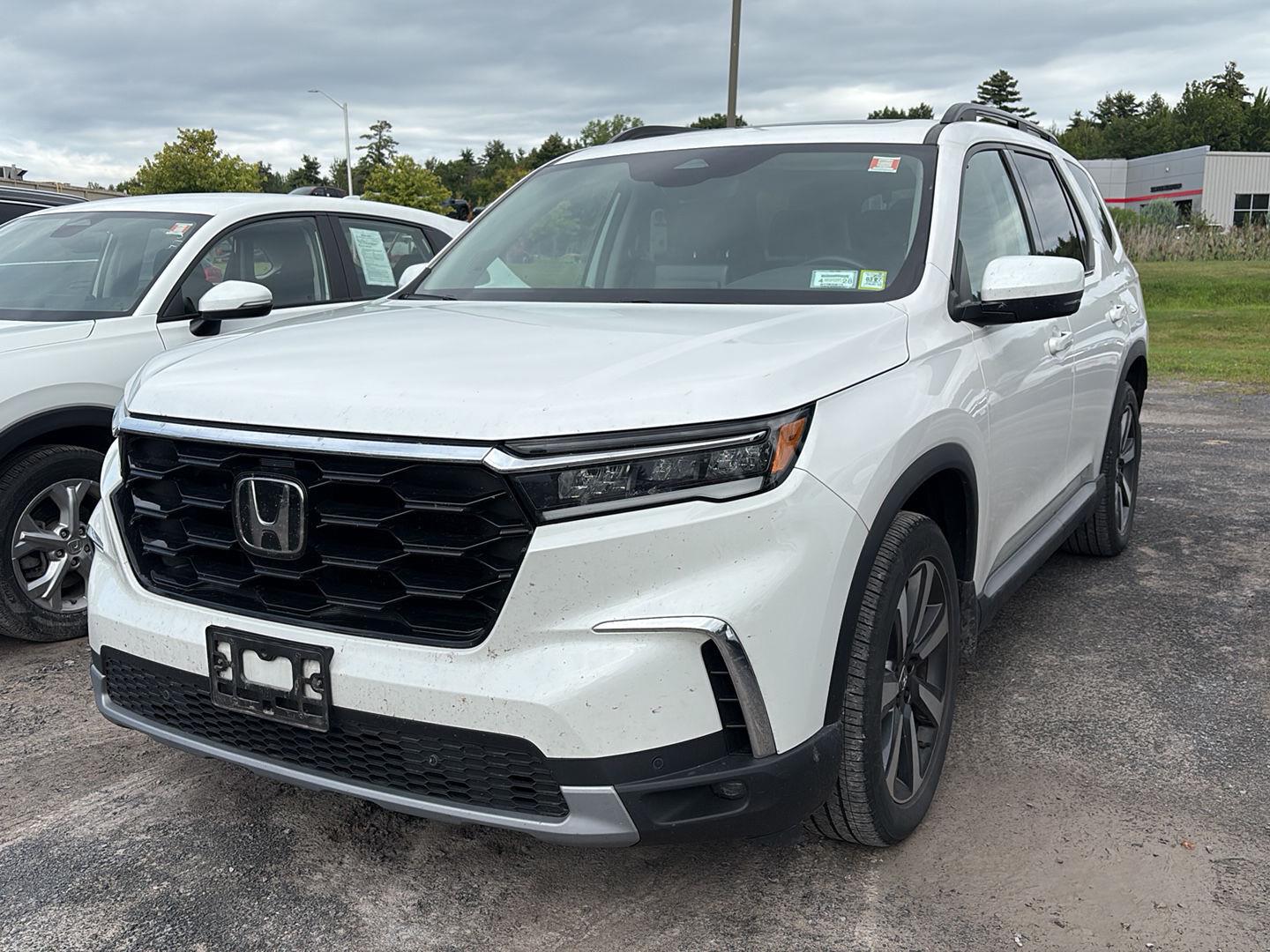 2024 Honda Pilot Touring AWD