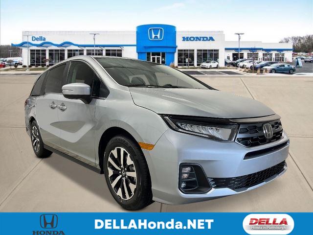 2026 Honda Odyssey Plata (Solar Silver Metallic) Minivan Tracción delantera Automática