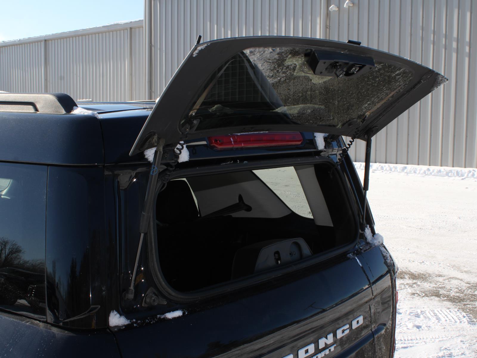 View vehicle photo 7