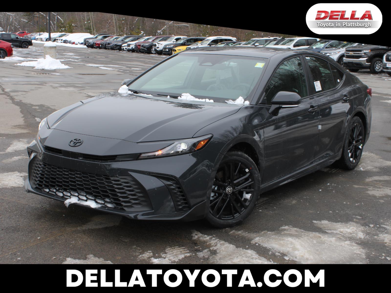 2026 Toyota Camry SE AWD