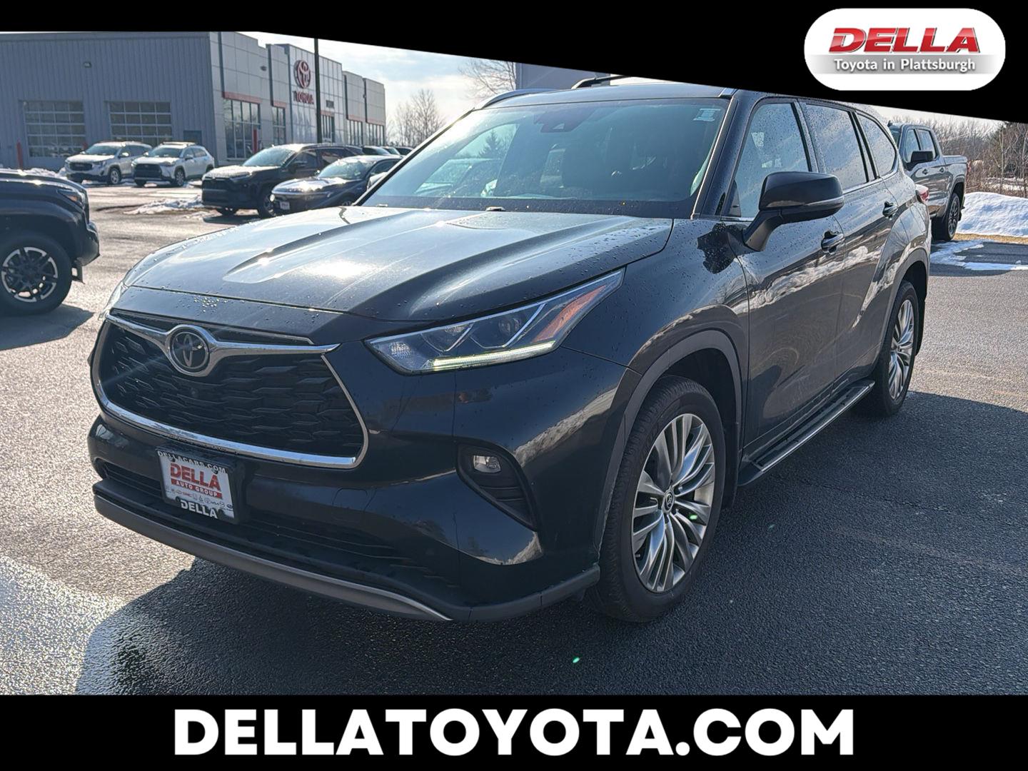 Midnight Black Metallic 2022 Toyota Highlander Platinum AWD SUV / Crossover All-Wheel Drive 8-Speed Automatic