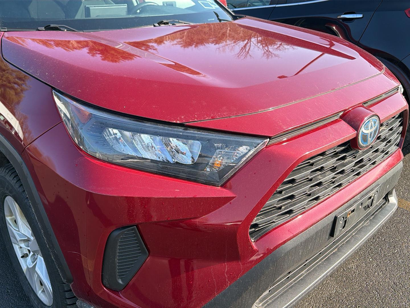 View vehicle photo 4