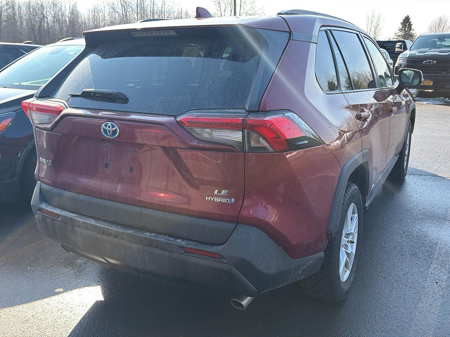 View vehicle photo 7