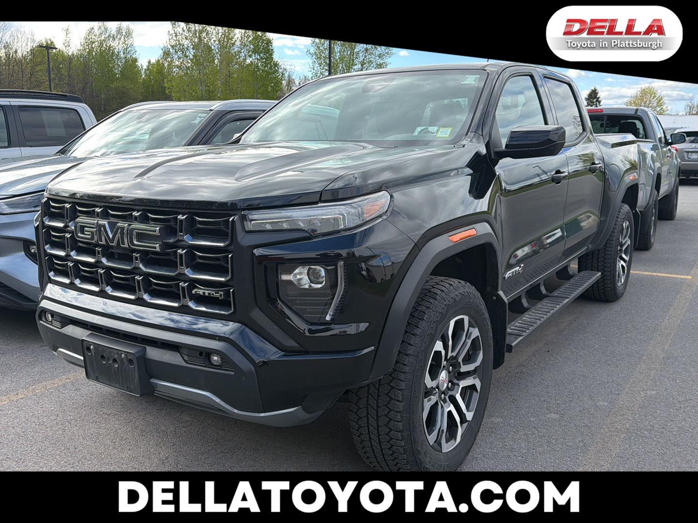 Onyx Black 2024 GMC Canyon AT4 Crew Cab 4WD Pickup Truck Four-Wheel Drive 8-Speed Automatic
