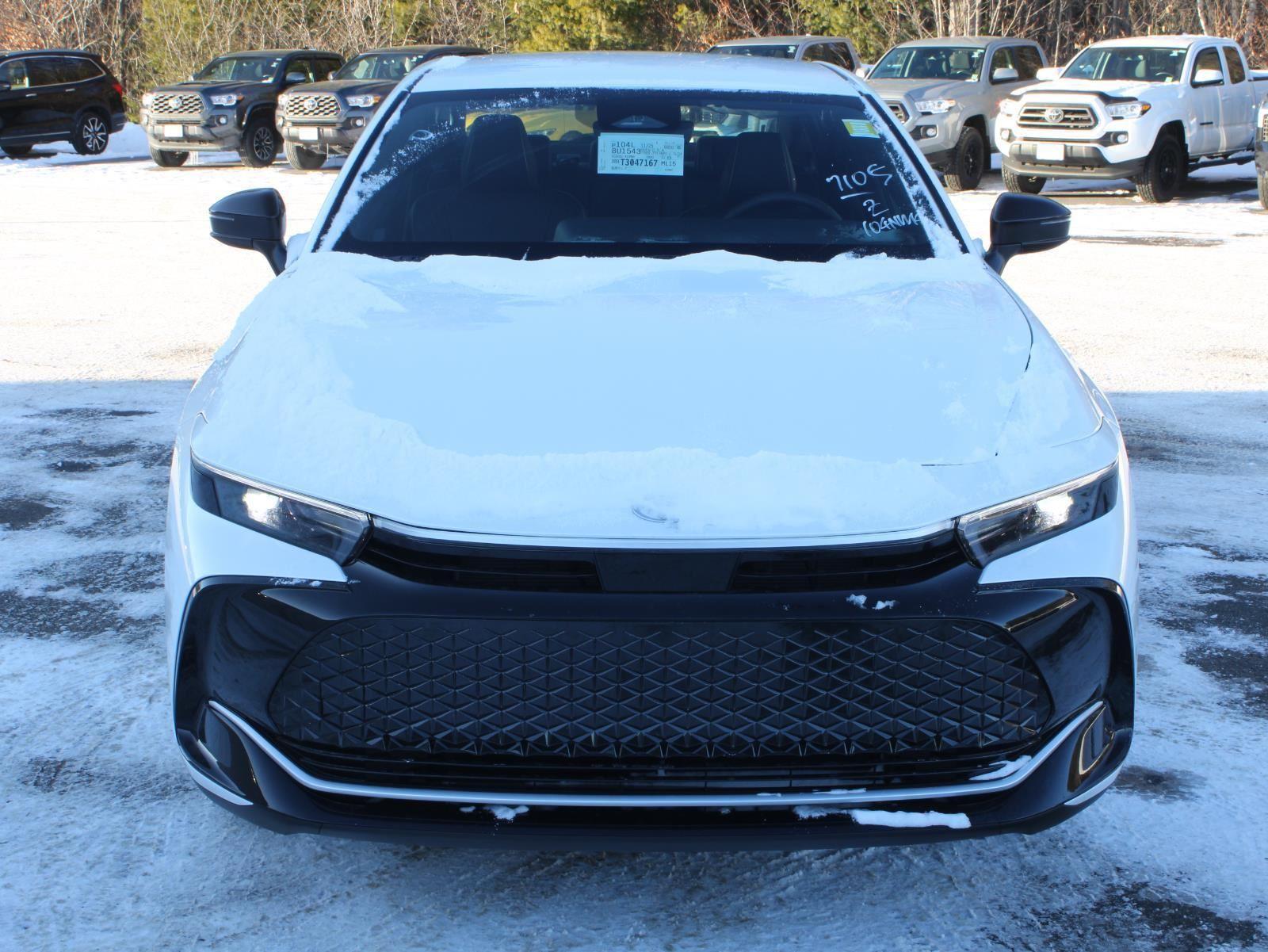 View vehicle photo 2