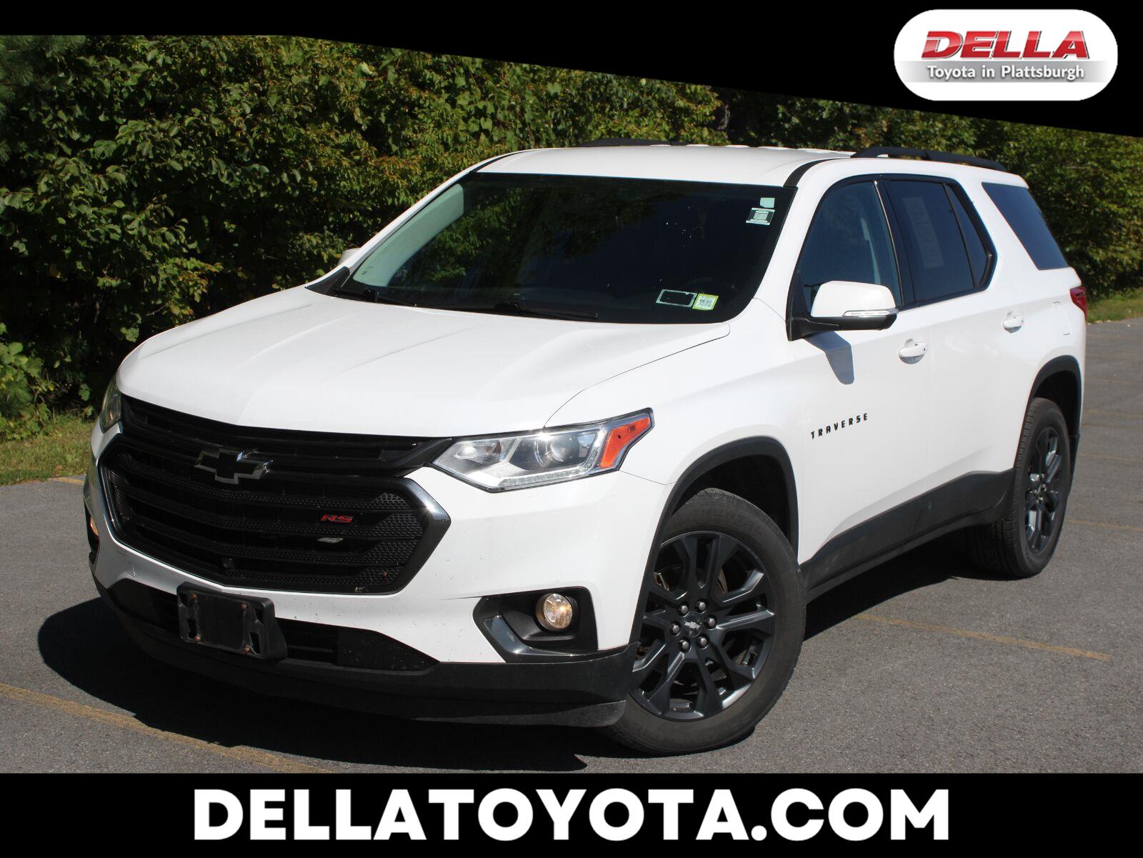 Summit White 2021 Chevrolet Traverse SUV / Crossover Four-Wheel Drive 9-Speed Automatic