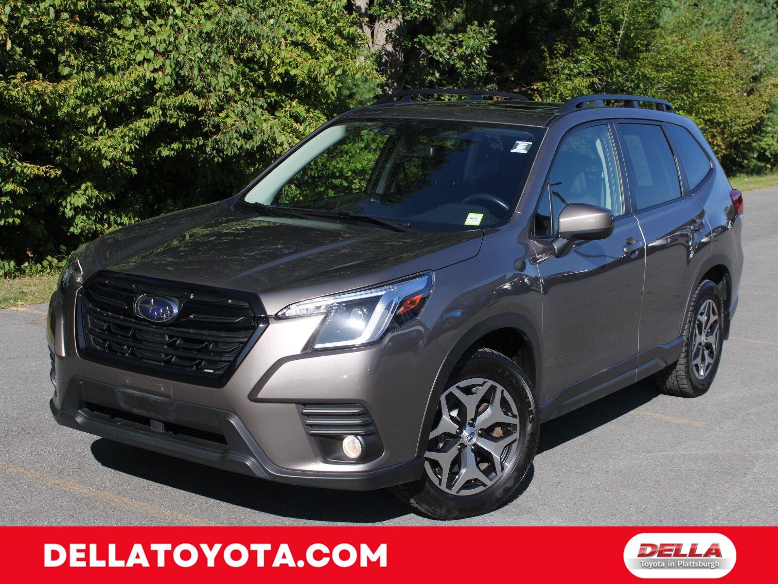 2022 Subaru Forester Premium Crossover AWD