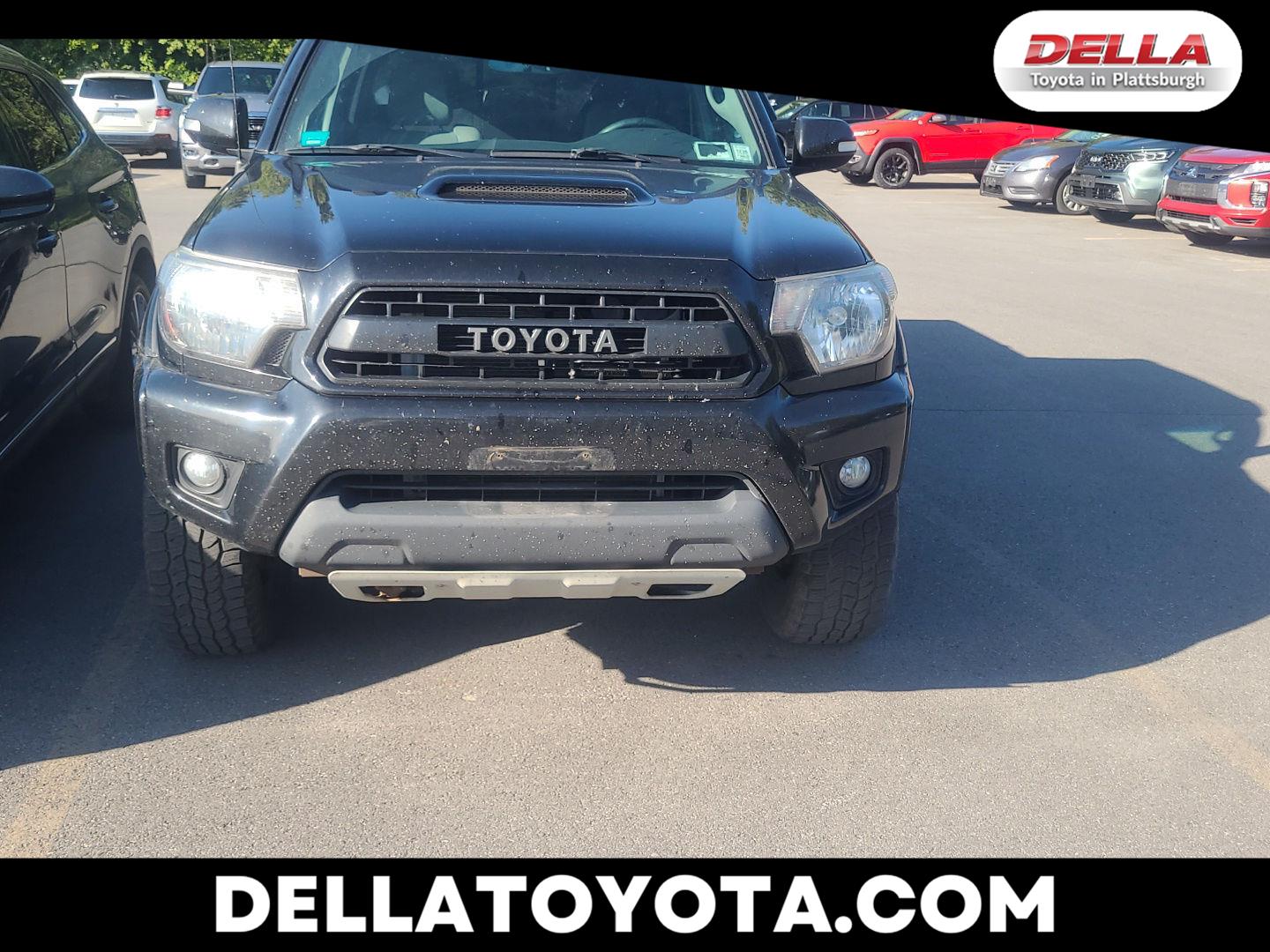 Black 2015 Toyota Tacoma Pickup Truck Four-Wheel Drive Automatic