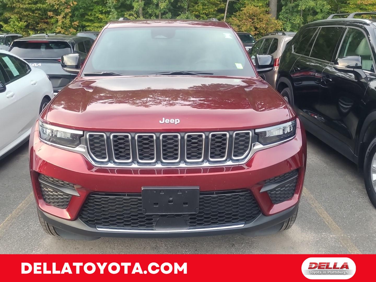 Velvet Red Pearlcoat 2025 Jeep Grand Cherokee SUV / Crossover Four-Wheel Drive 8-Speed Automatic